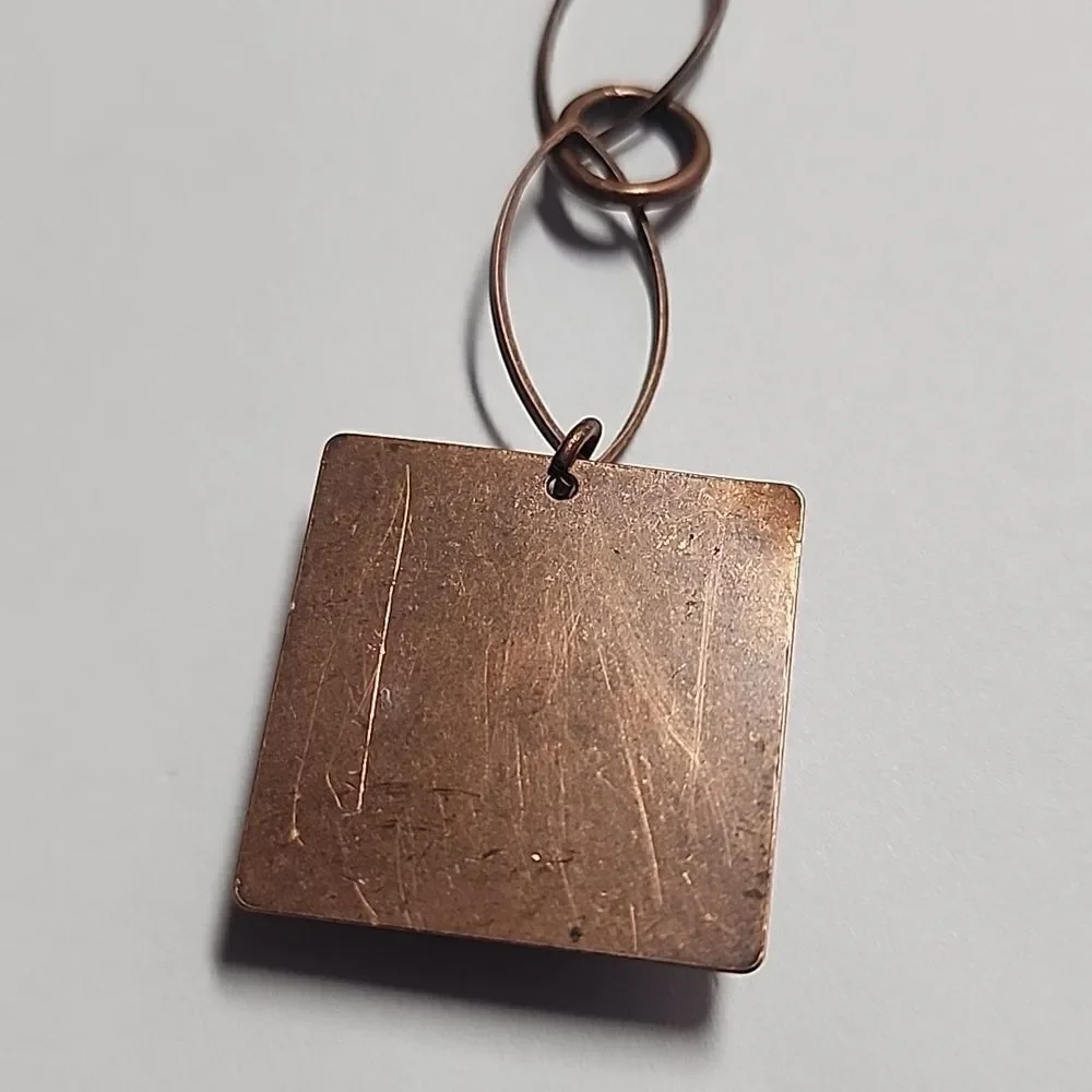 Elegant Pink and Copper Colored Pendant Necklace